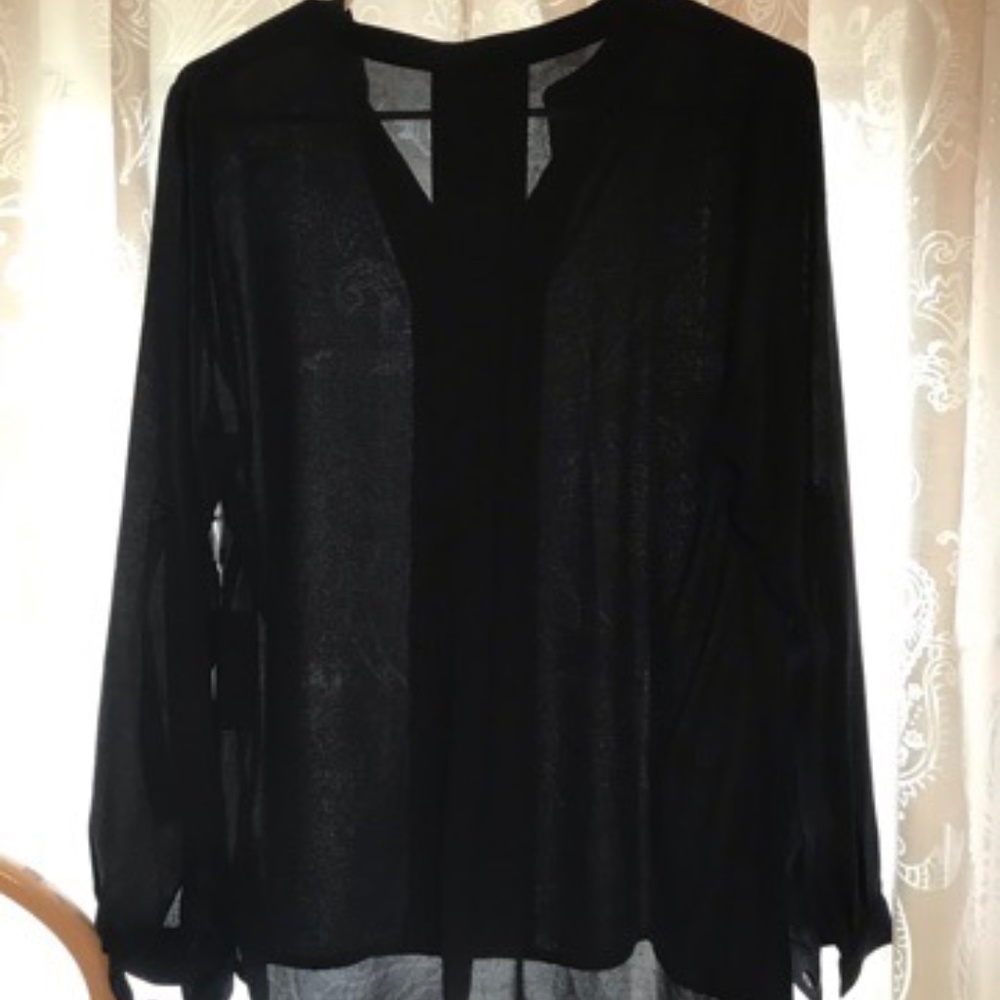 Papermoon Iglesia Pleated Blouse - Navy w/tags on